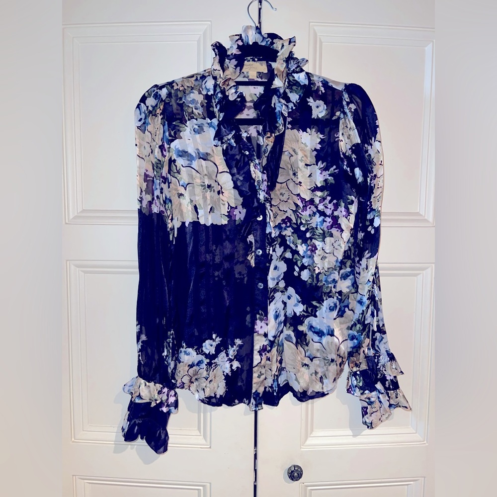 ELIZABETH AND JAMES Silk Ruffle Neck and Sleeve Floral Print Blouse